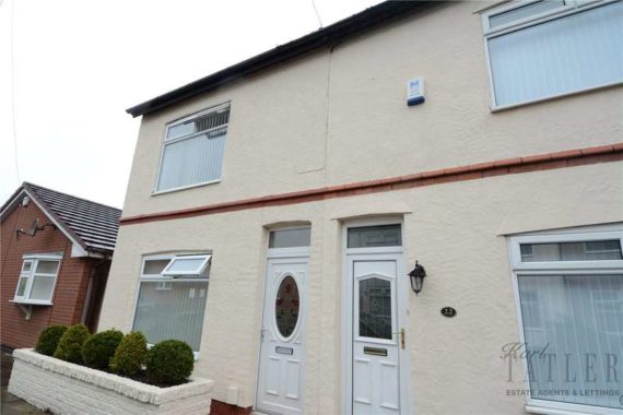 2 Bedroom End of Ter...